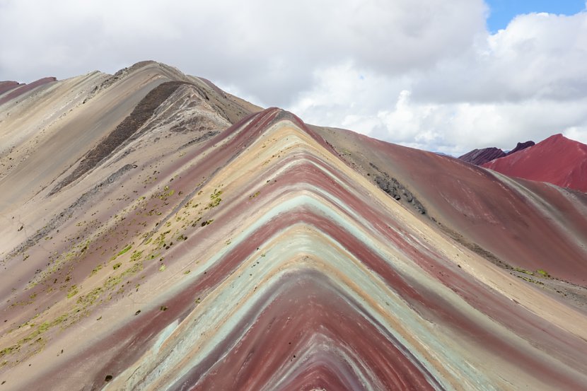 best things to do in rainbow mountain peru